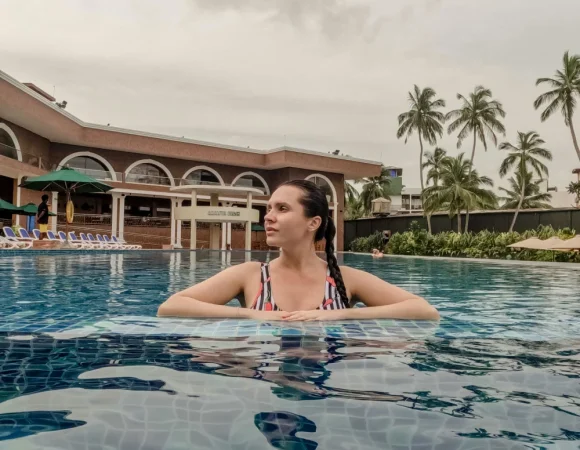 Peak Season Luxury Escape – 7 Days / 6 Nights